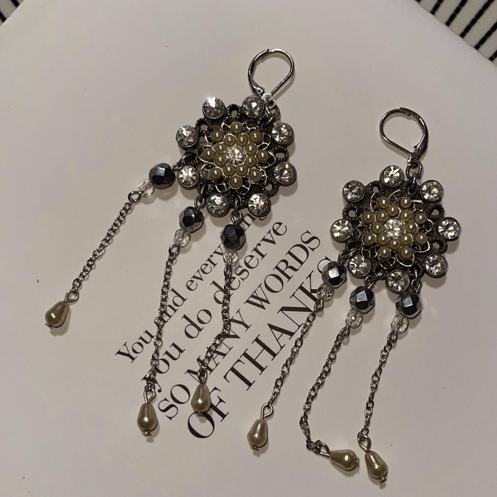 Pearl & Rhinestone Dangle Earrings